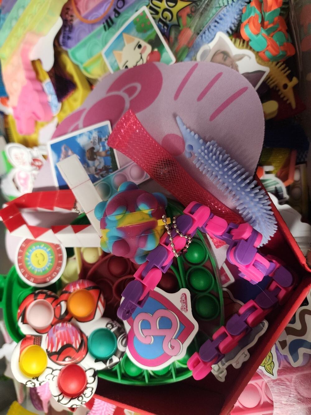 Toy and Fidget Bundle, Perfect Gift For Kids, Teens, Autistic, ADHD Men or Women